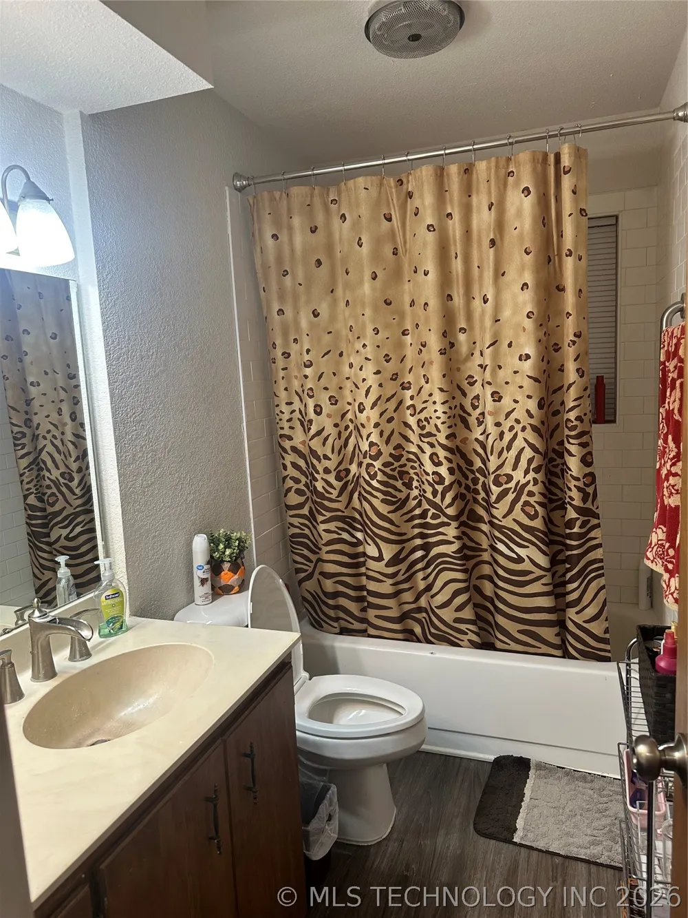 209 May Street Calera, OK 74730