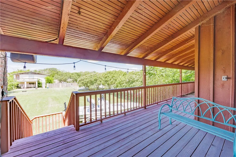 5335 E Riverview Drive Robstown, TX 78380