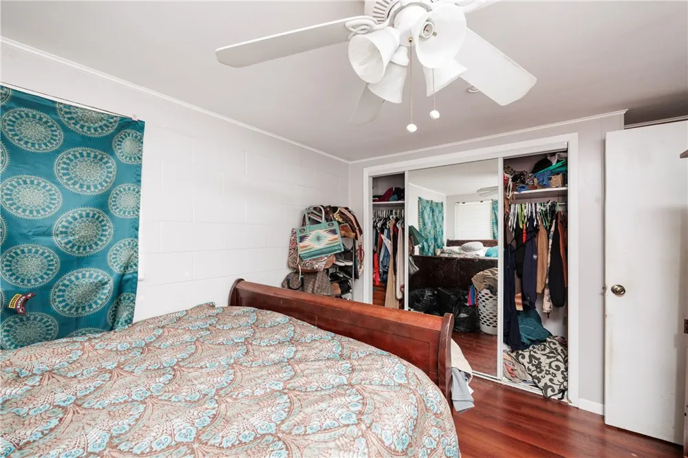 5335 E Riverview Drive Robstown, TX 78380