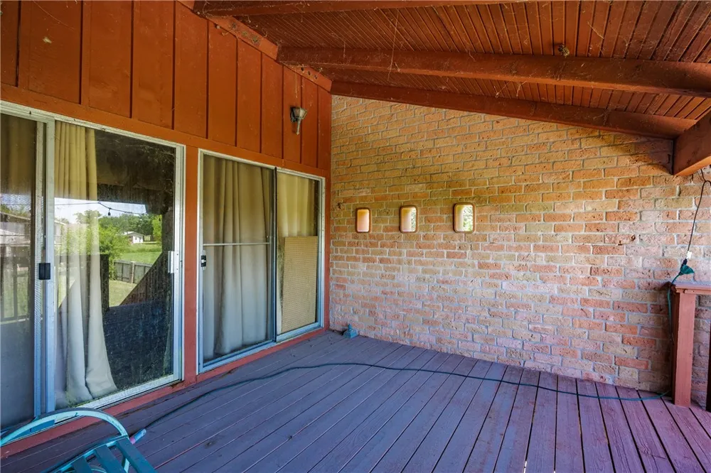 5335 E Riverview Drive Robstown, TX 78380