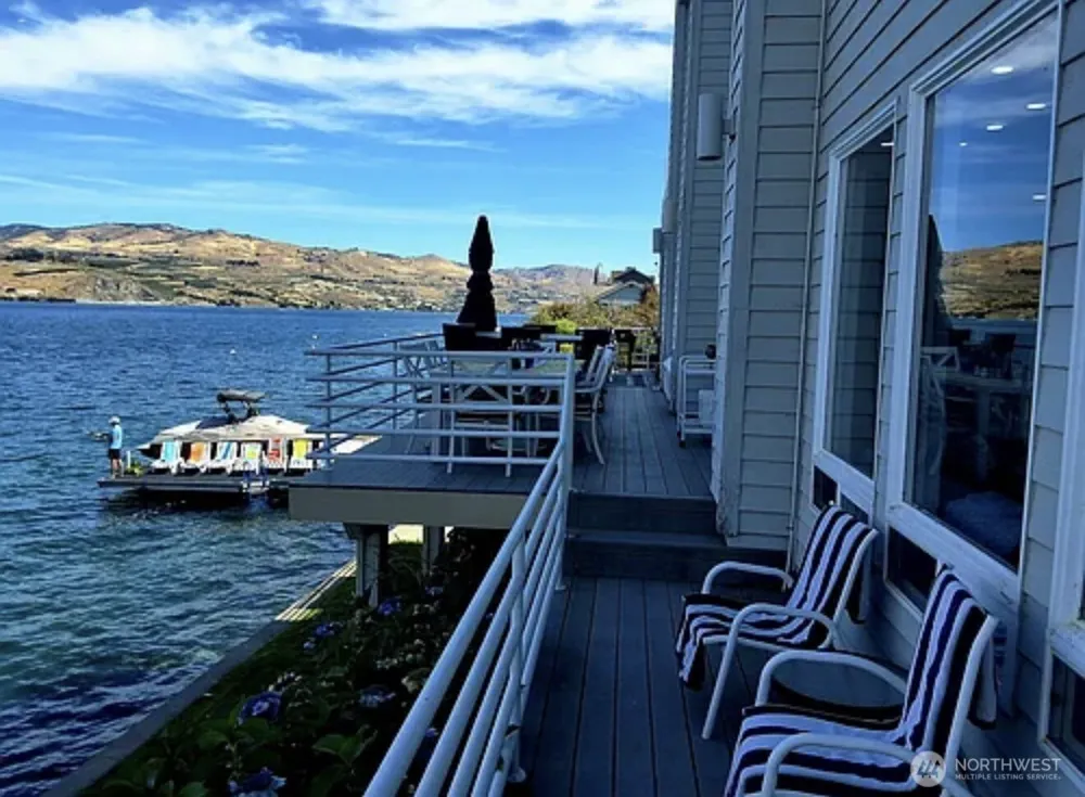 2685 S Lakeshore Road Chelan, WA 98816