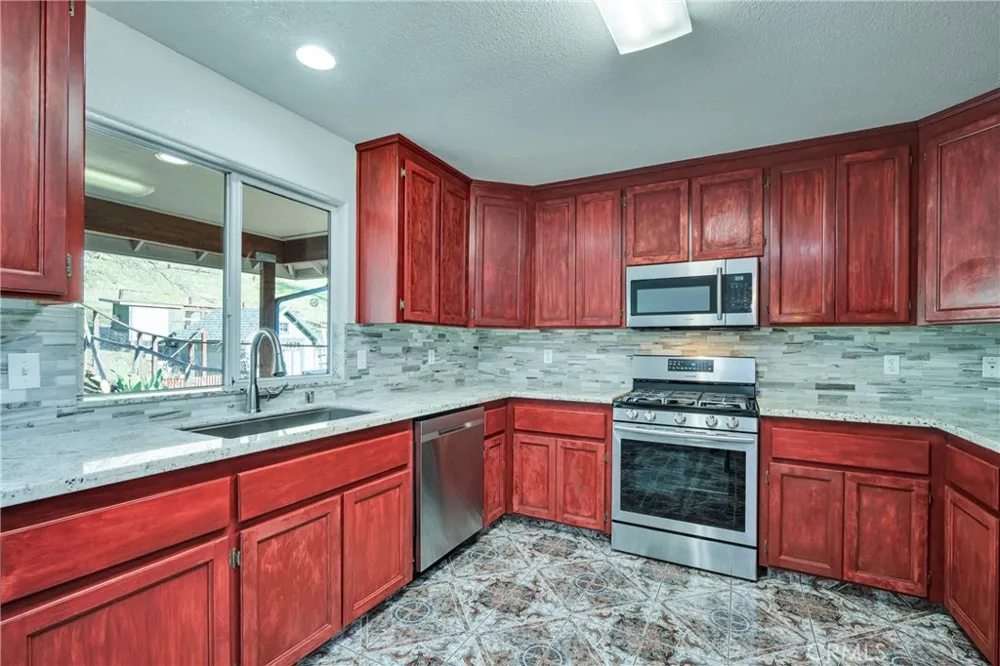 18230 Hidden Valley Road Hidden Valley Lake, CA 95467
