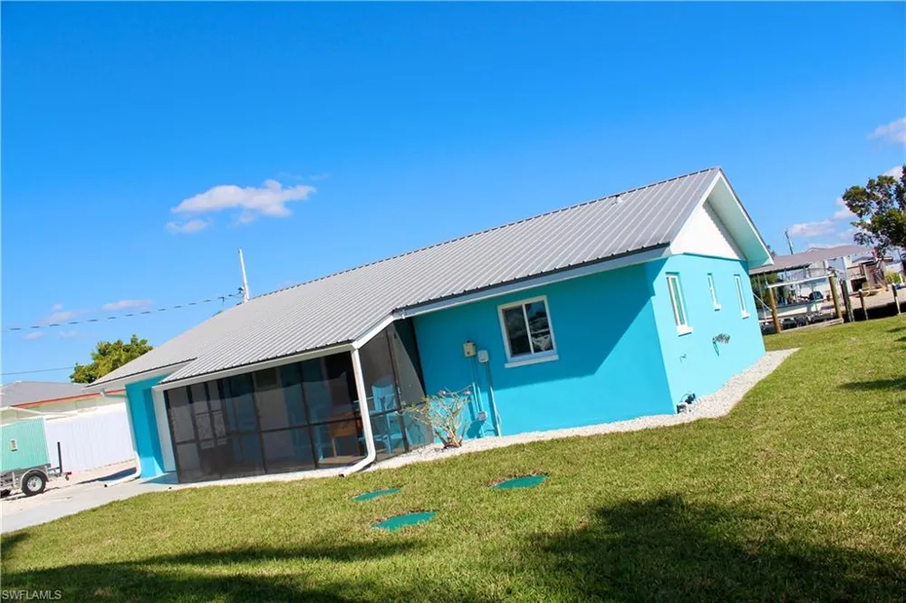2744 Sanderling Court St. James City, FL 33956
