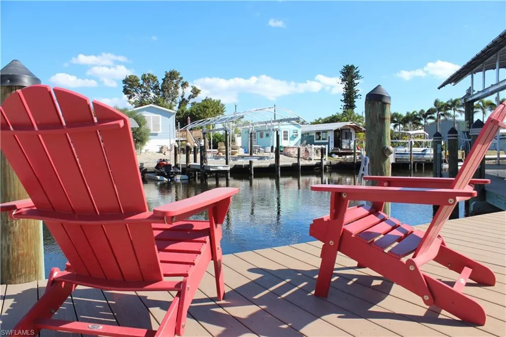 2744 Sanderling Court St. James City, FL 33956