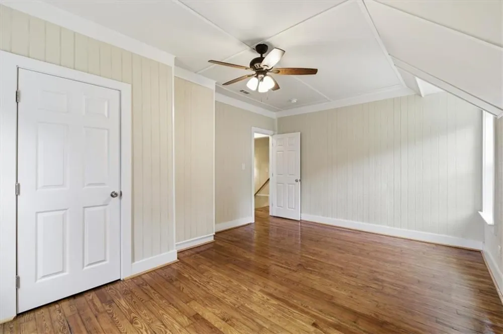 305 Grove Avenue SE Lindale, GA 30147