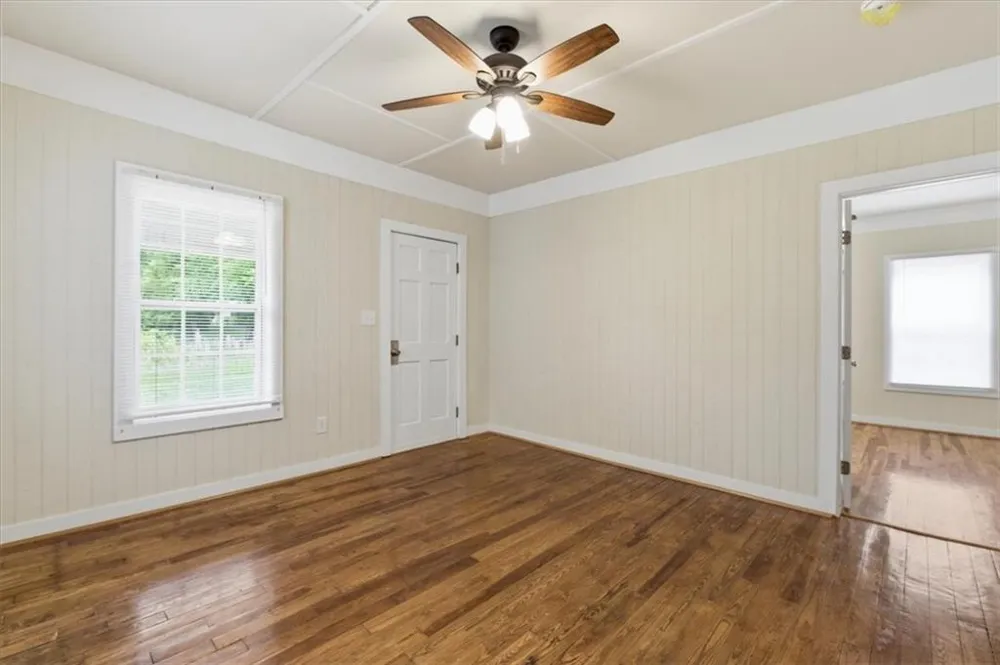 305 Grove Avenue SE Lindale, GA 30147