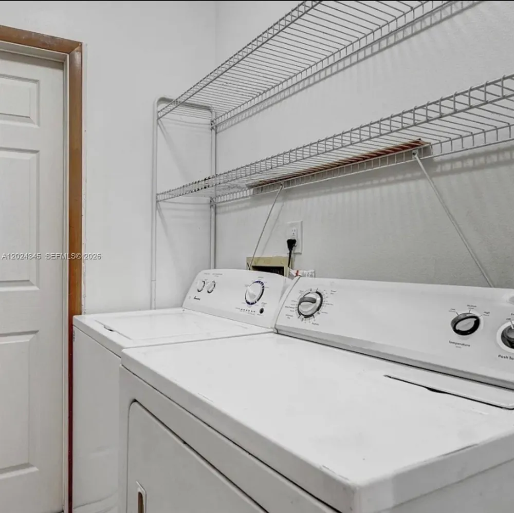 112 SE Vin Rose Cir Palm Bay, FL 32909