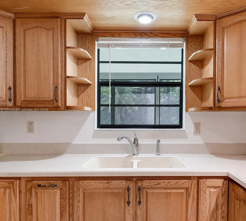 112 SE Vin Rose Cir Palm Bay, FL 32909