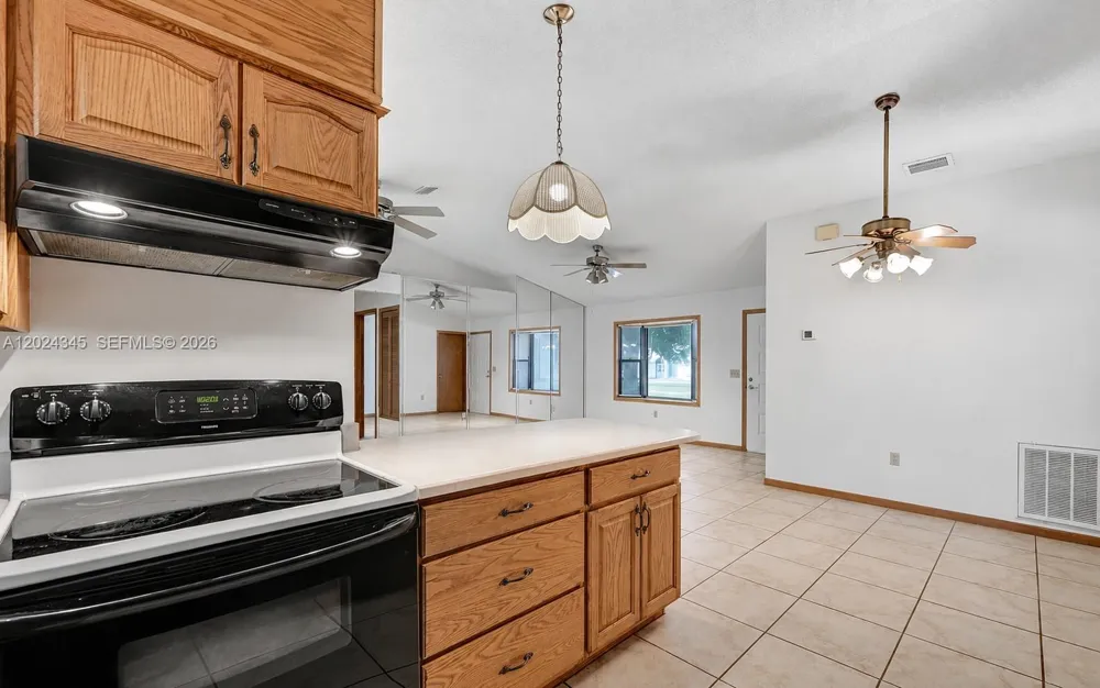 112 SE Vin Rose Cir Palm Bay, FL 32909