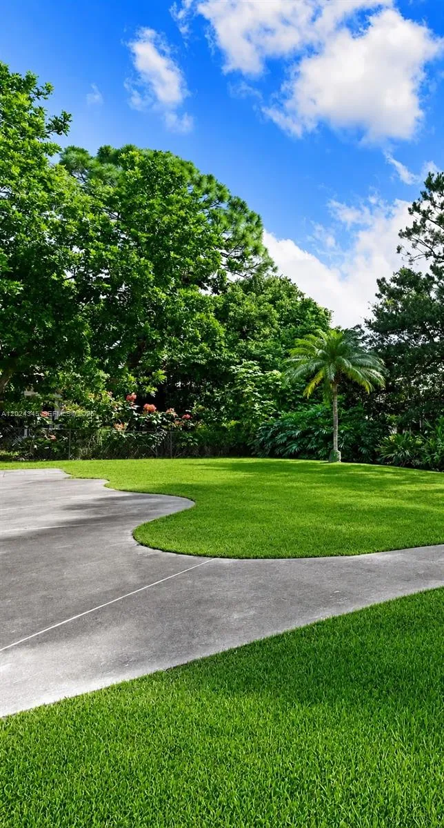 112 SE Vin Rose Cir Palm Bay, FL 32909