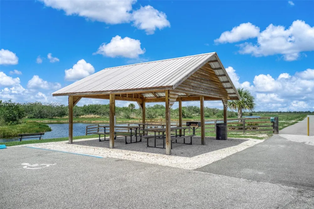 1613 Duane Palmer Sebring, FL 33876