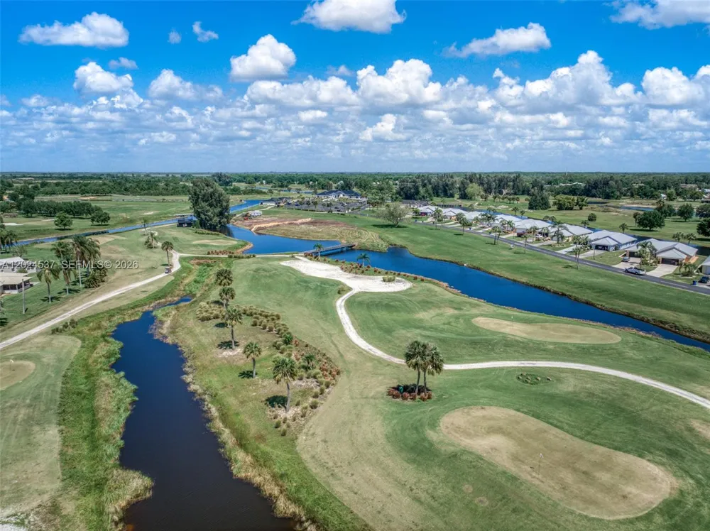 1613 Duane Palmer Sebring, FL 33876