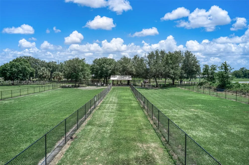 1613 Duane Palmer Sebring, FL 33876