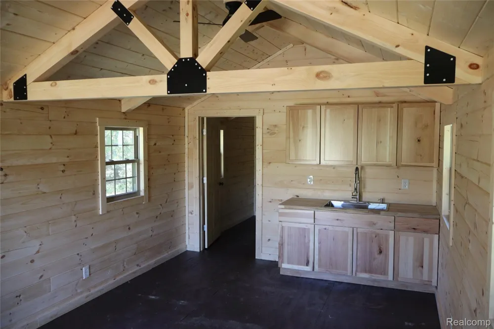 5575 E 26 Mile Road Pickford Township, MI 49774
