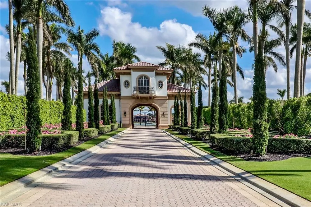 10731 Mirasol Drive #606 Miromar Lakes, FL 33913