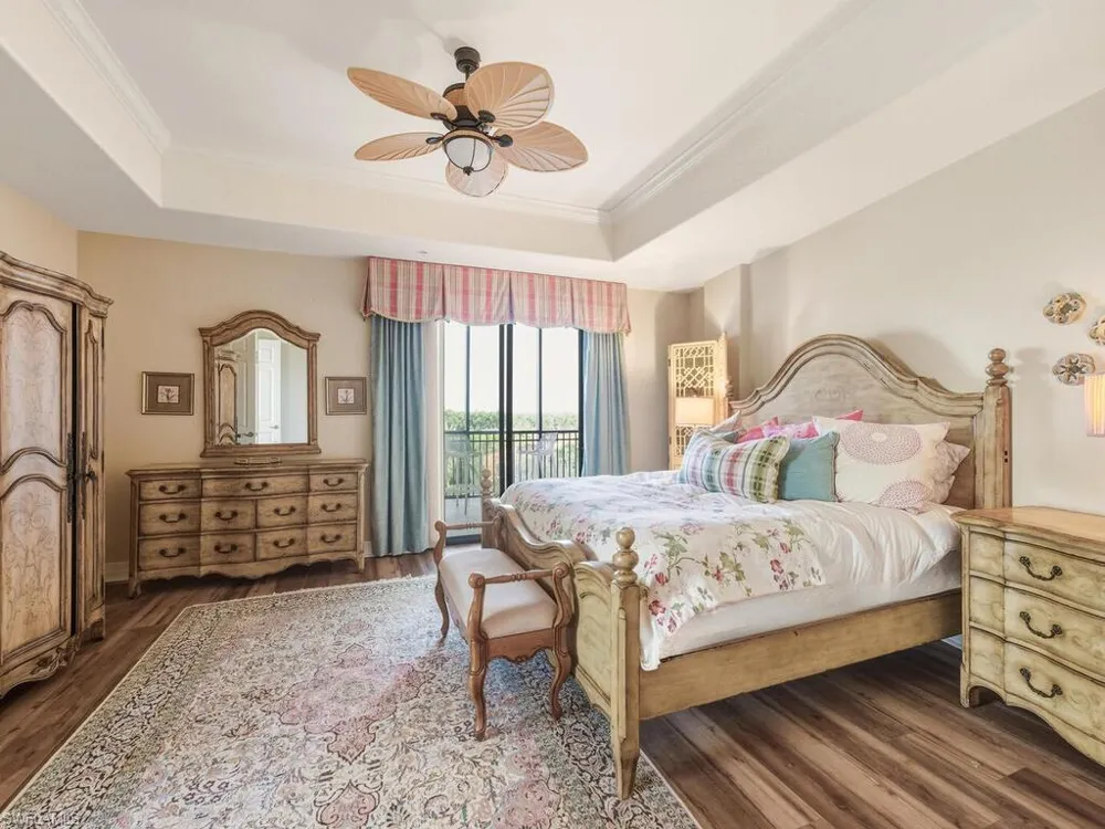 10731 Mirasol Drive #606 Miromar Lakes, FL 33913