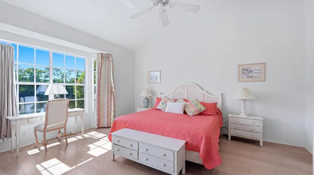 7706 WHITEBRIDGE GLEN University Park, FL 34201