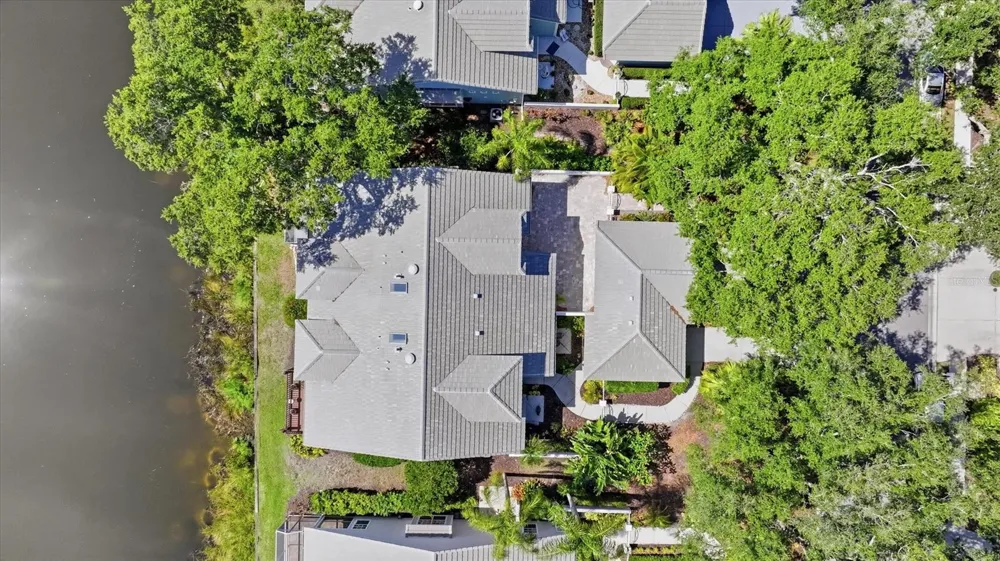 7706 WHITEBRIDGE GLEN University Park, FL 34201