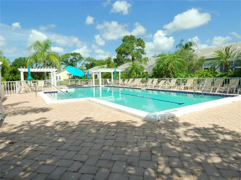 7706 WHITEBRIDGE GLEN University Park, FL 34201