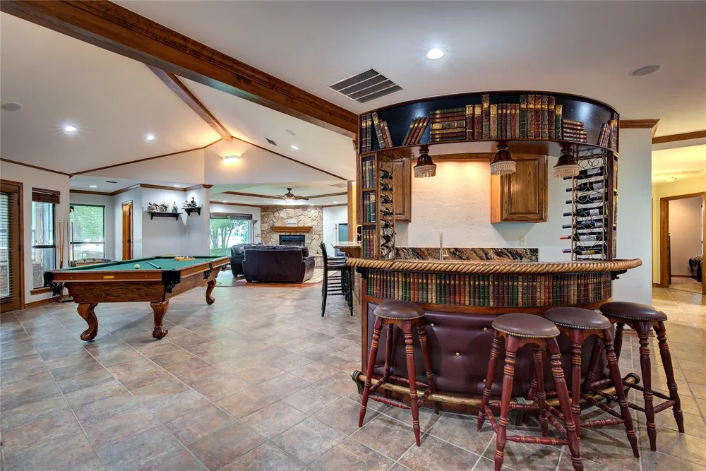 1605 County Road 1785 Yantis, TX 75497