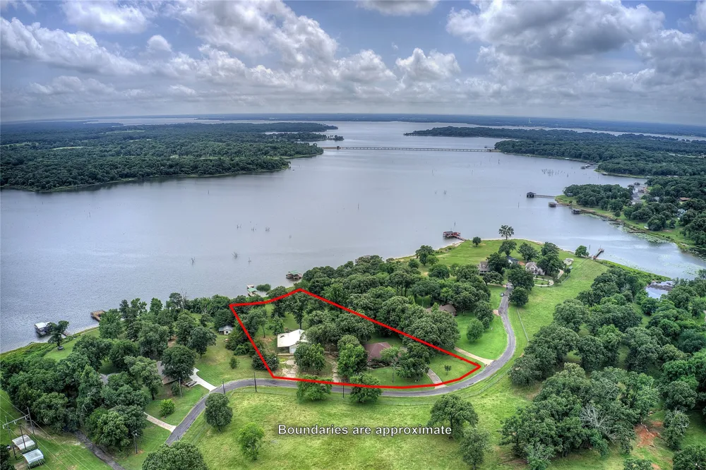 1605 County Road 1785 Yantis, TX 75497