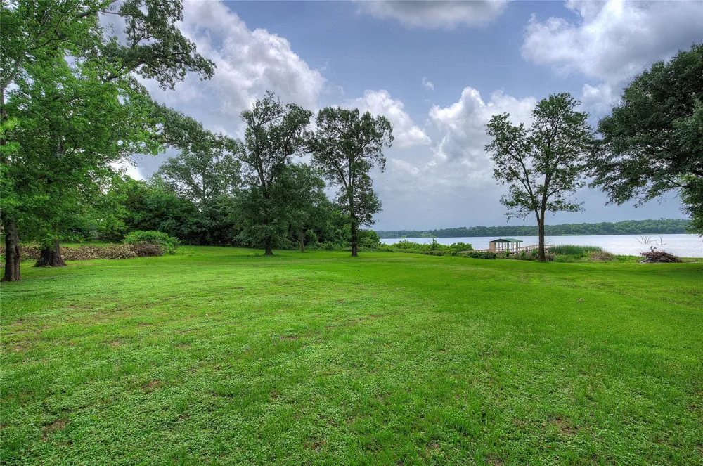 1605 County Road 1785 Yantis, TX 75497