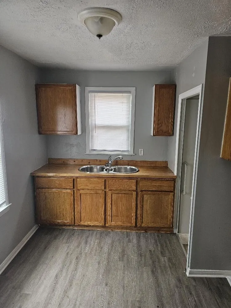 17335 Teppert Detroit, MI 48234
