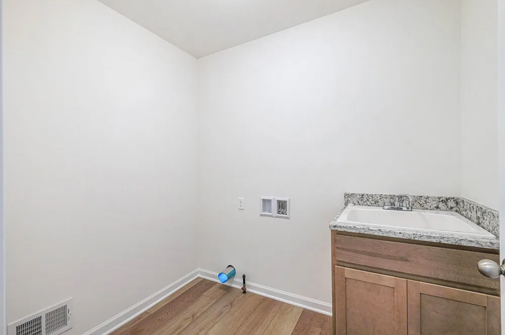 5391 Swan Drive Burton, MI 48509