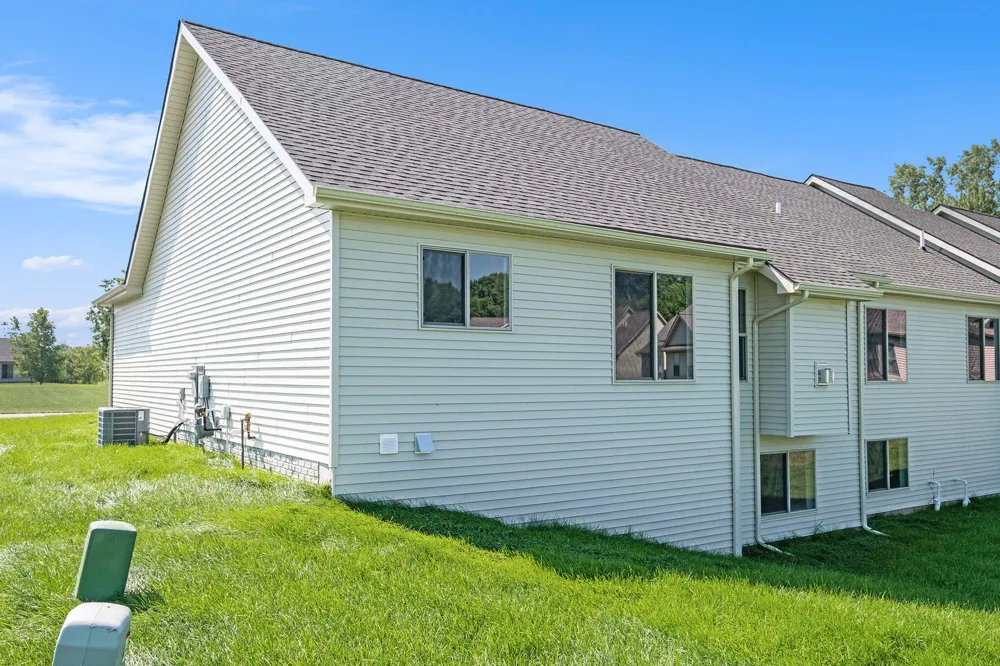 5391 Swan Drive Burton, MI 48509