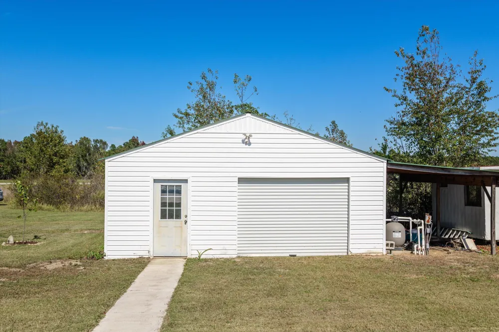 1280 Old Lucky Bridge Road Wrens, GA 30833