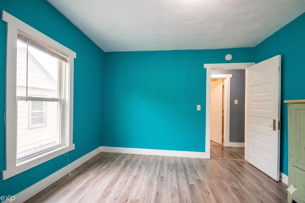 1939 Delwood SW Avenue Wyoming City, MI 49509