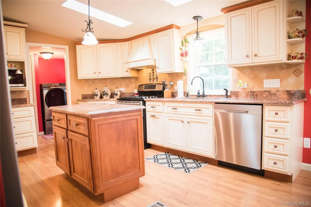 502 Myers Road Neversink, NY 12765