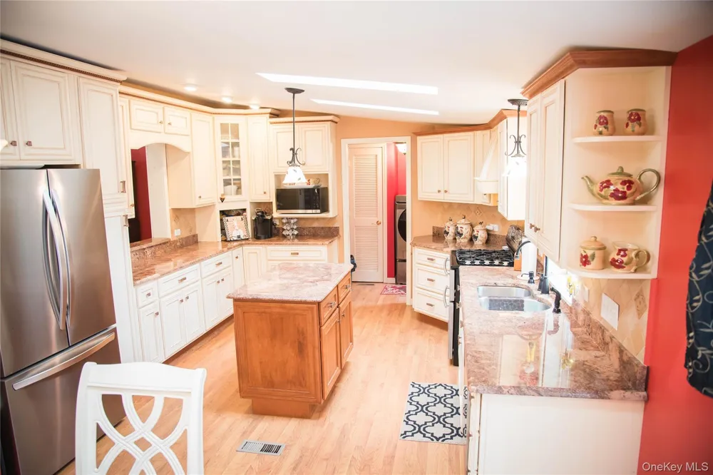 502 Myers Road Neversink, NY 12765
