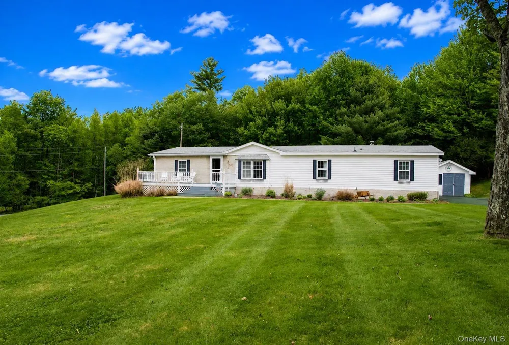502 Myers Road Neversink, NY 12765