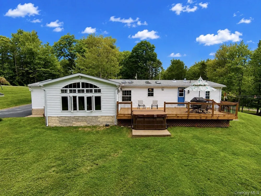 502 Myers Road Neversink, NY 12765