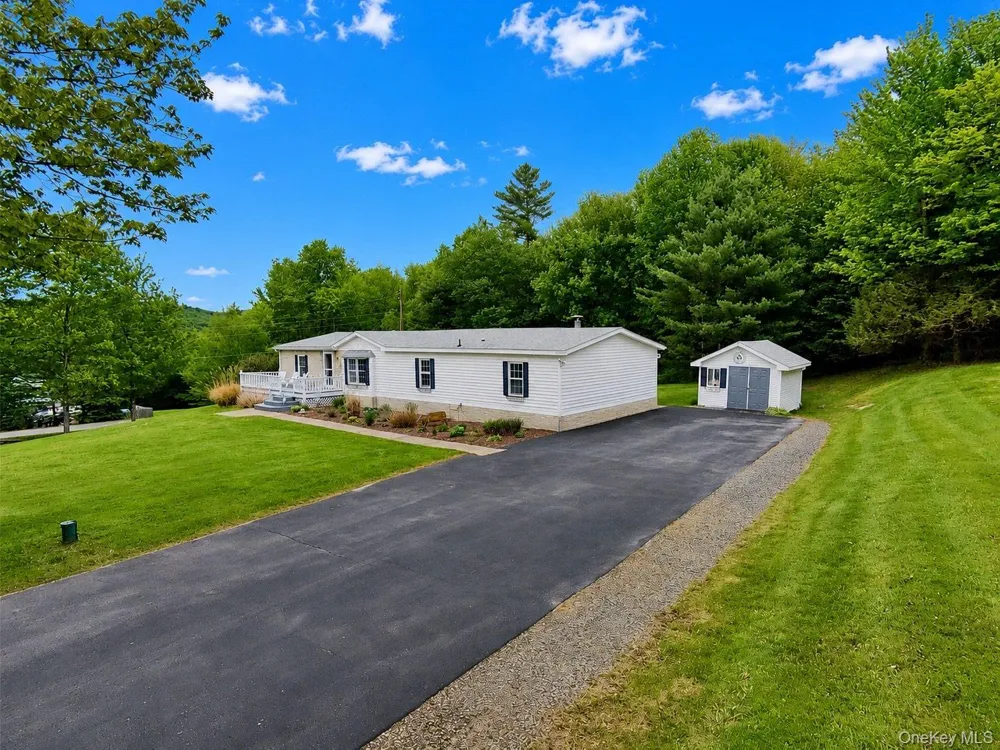 502 Myers Road Neversink, NY 12765