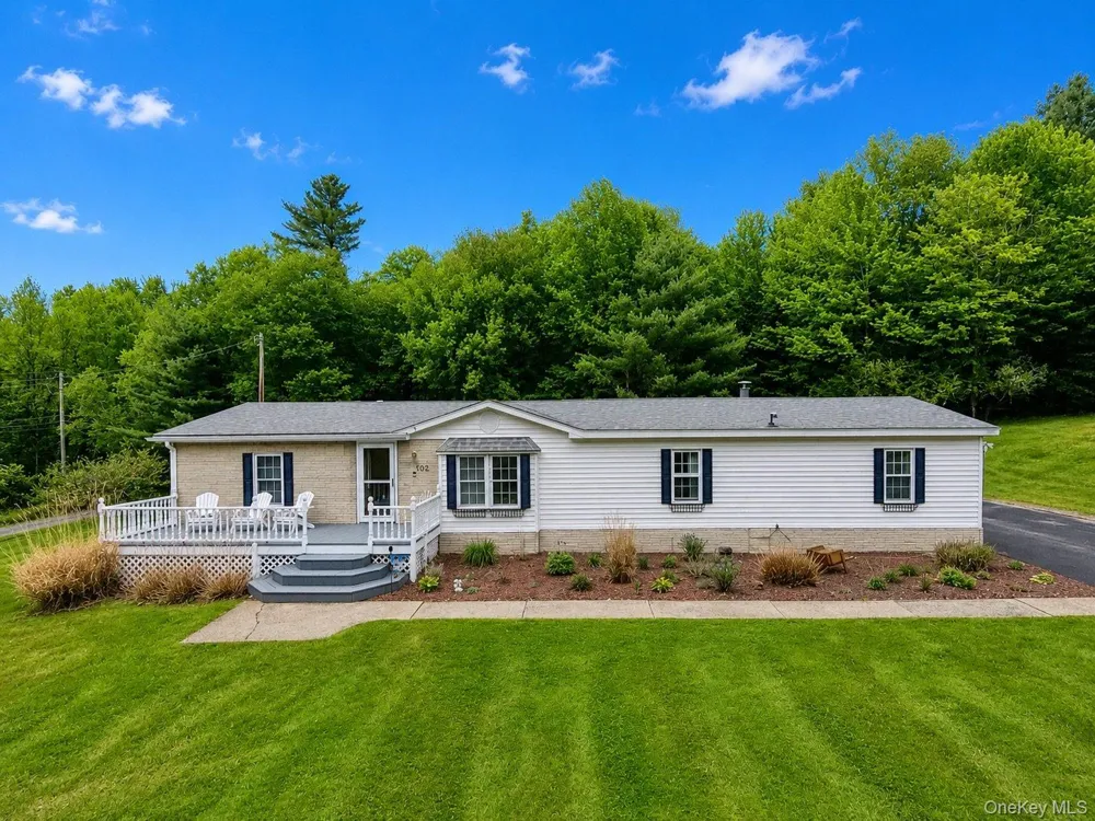 502 Myers Road Neversink, NY 12765