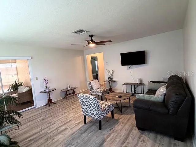 1629 WILLOW RUN Sebring, FL 33872