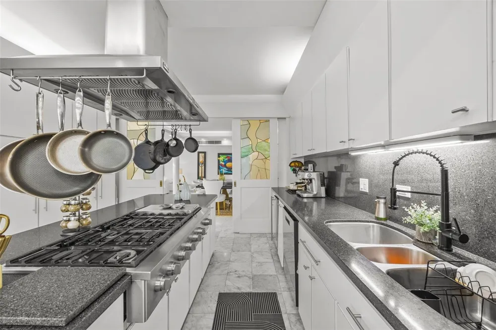 3 CARLOTA STREET Guayama, PR 00784
