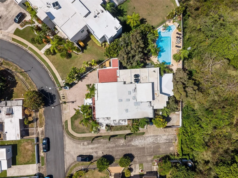 3 CARLOTA STREET Guayama, PR 00784
