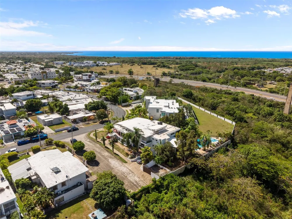3 CARLOTA STREET Guayama, PR 00784
