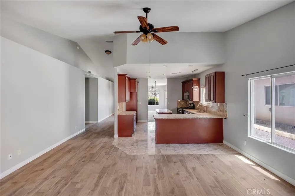 14415 Schooner Helendale, CA 92342