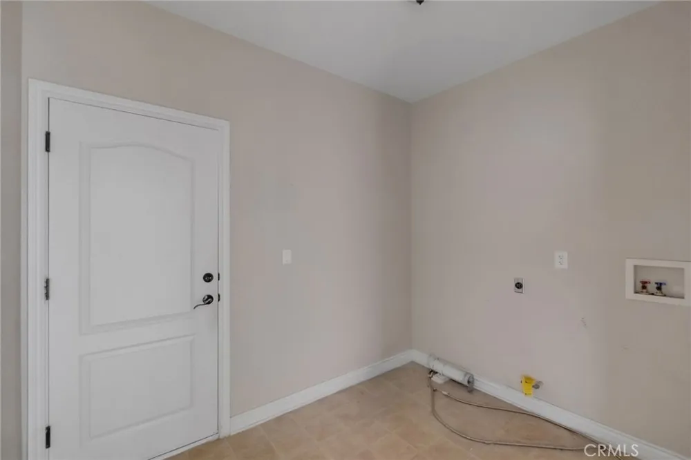 14415 Schooner Helendale, CA 92342