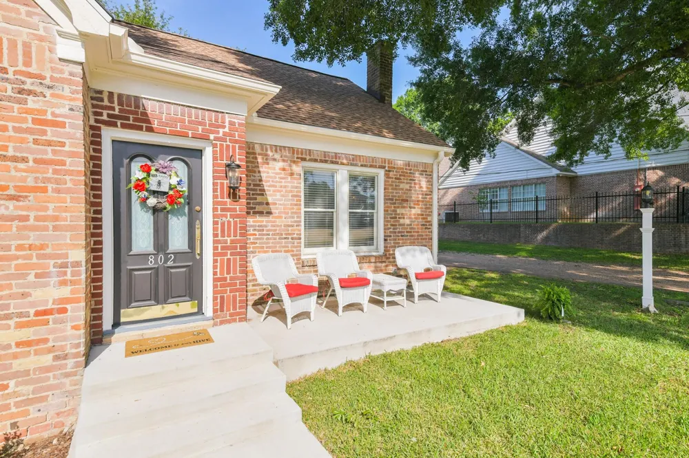 802 S Day Street Brenham, TX 77833