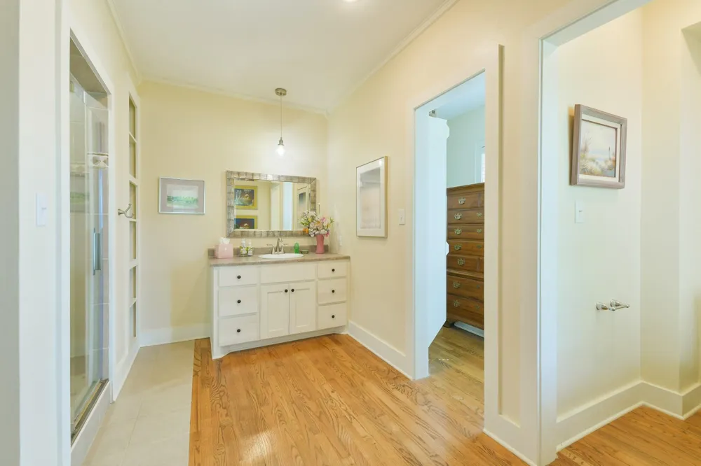 802 S Day Street Brenham, TX 77833
