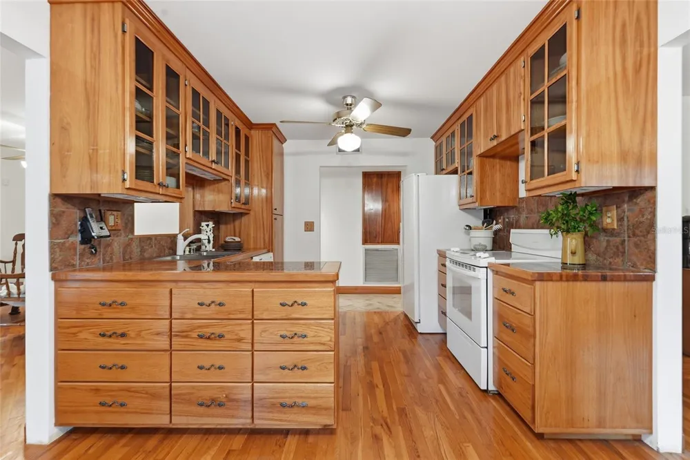 9291 NW 127TH PLACE Chiefland, FL 32626
