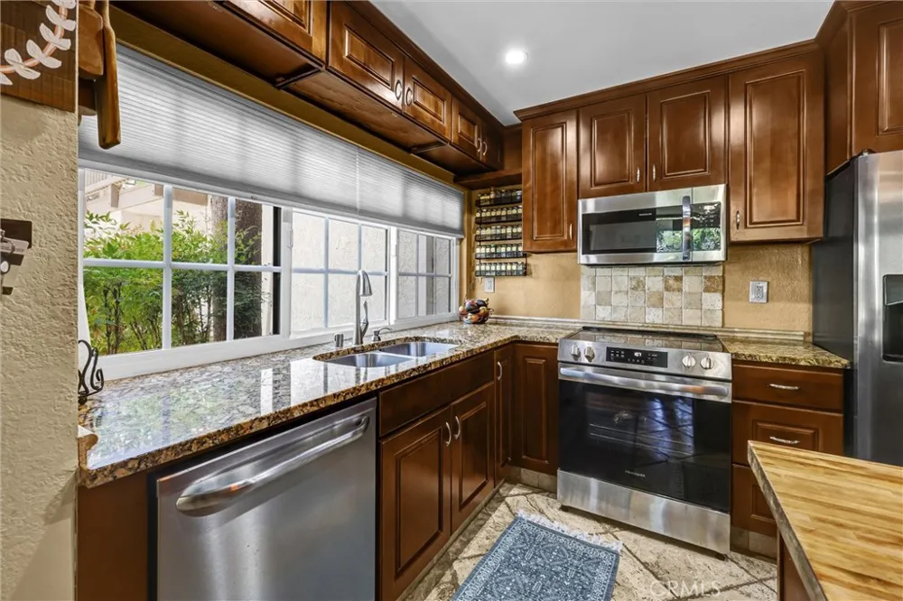 26701 Quail Creek #136 Laguna Hills, CA 92656