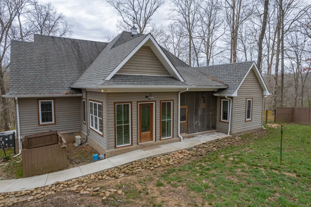 550 Laurel Crown Rd Manchester, TN 37355