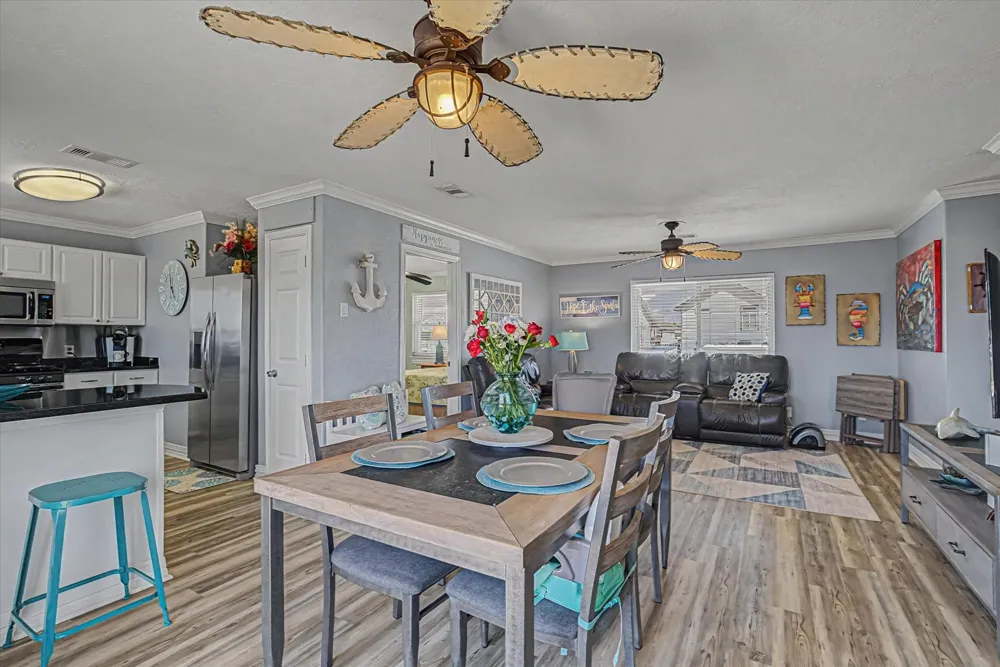 273 Barracuda Street Bayou Vista, TX 77563