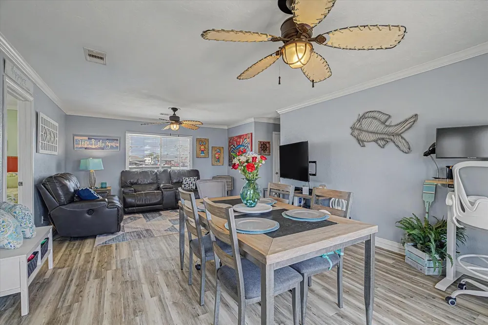 273 Barracuda Street Bayou Vista, TX 77563